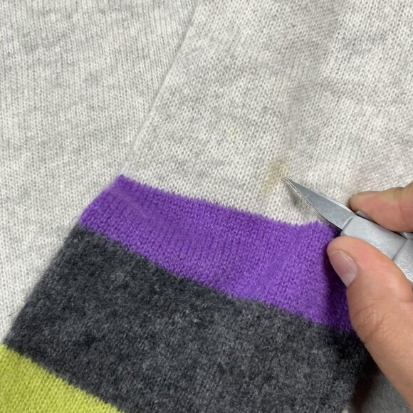 Deane & White Sweater Womens Large Oatmeal Cashmere Crewneck Stripe Sleeve Knit - Picture 8 of 9